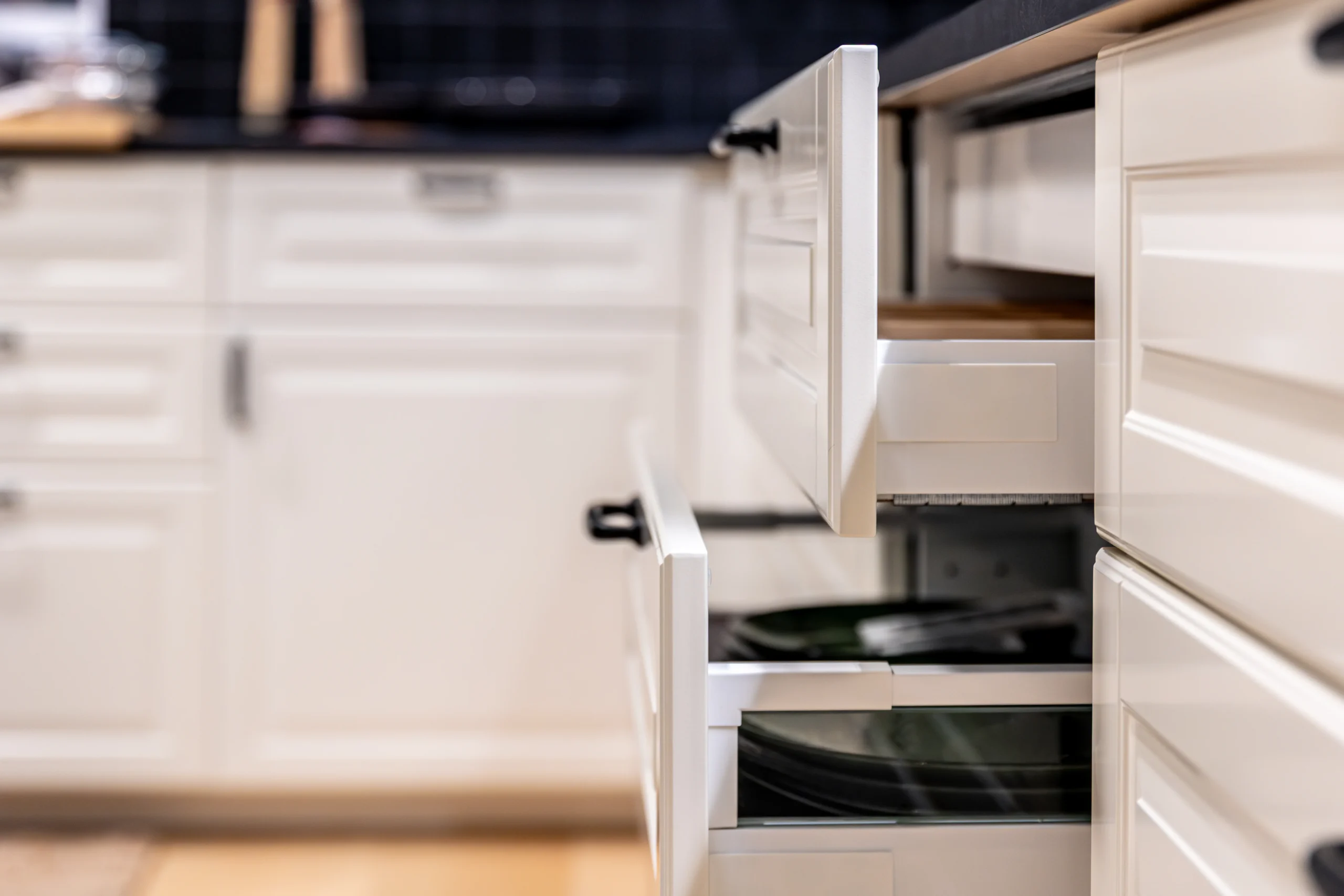 open-kitchen-drawer-with-dishes-inside-everyday-o-2026-01-25-03-35-29-utc